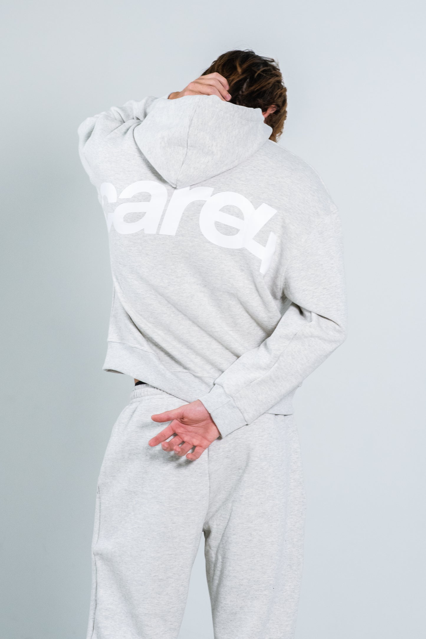ESSENTIAL GREY HOODIE